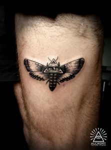 фото тату мотылек от 17.11.2017 №148 - moth tattoos - tattoo-photo.ru