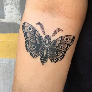 фото тату мотылек от 17.11.2017 №164 - moth tattoos - tattoo-photo.ru