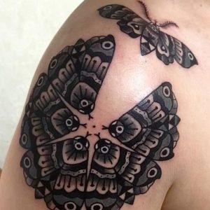 фото тату мотылек от 17.11.2017 №183 - moth tattoos - tattoo-photo.ru