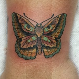 фото тату мотылек от 17.11.2017 №197 - moth tattoos - tattoo-photo.ru