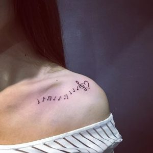 фото тату с нотами от 16.11.2017 №014 - tattoo with notes - tattoo-photo.ru