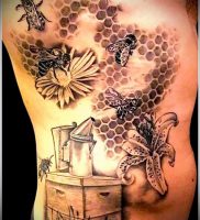 фото тату пчела для статьи про значение татуировки пчела — 13