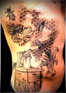 фото тату пчела для статьи про значение татуировки пчела - 13