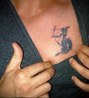 фото тату стрелец для статьи про значение символа в татуировке — 33