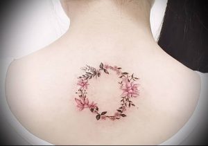 фото тату венок (tattoo wreath) (значение) - пример рисунка - 031 tatufoto.com