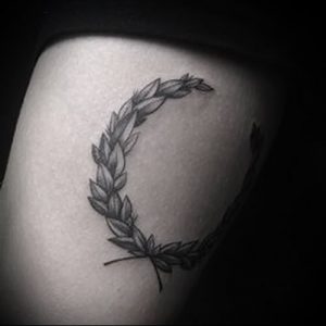 фото тату венок (tattoo wreath) (значение) - пример рисунка - 010 tatufoto.com