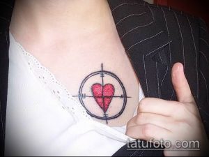 фото тату прицел (tattoo sniper scope) (значение) - пример рисунка - 021 tatufoto.com