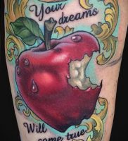 фото тату С ЯБЛОКОМ (Tattoo apple photo) (значение) — пример рисунка — 044 tatufoto.com