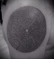Фото тату лабиринт — пример — 29052017 — пример — 018 tattoo maze