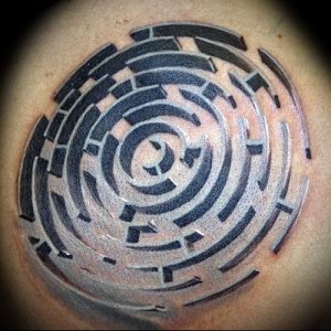 Фото тату лабиринт - пример - 29052017 - пример - 007 tattoo maze