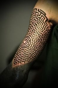 Фото тату лабиринт - пример - 29052017 - пример - 017 tattoo maze