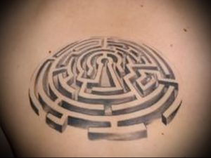 Фото тату лабиринт - пример - 29052017 - пример - 023 tattoo maze