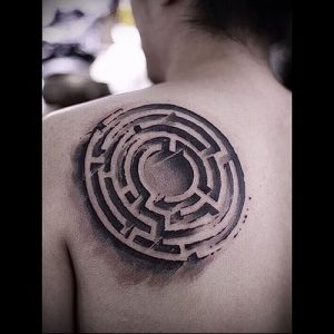 Фото тату лабиринт - пример - 29052017 - пример - 035 tattoo maze
