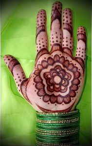 Фото Мехенди на ладони - 17062017 - пример - 038 Mehendi in the palm of your hand