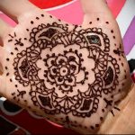 Фото Мехенди на ладони - 17062017 - пример - 091 Mehendi in the palm of your hand