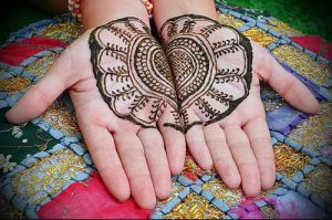 Фото Мехенди на ладони - 17062017 - пример - 066 Mehendi in the palm of your hand