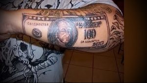 Фото тату деньги пример рисунка на теле - 16062017 - пример - 069 Tattoo money.-8-Jesus-Money