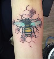 фото тату шмель от 29.07.2017 №018 — Tattoo bumblebee_tattoo-photo.ru