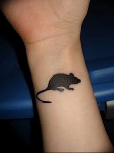фото тату крыса от 27.07.2017 №064 - Rat tattoo_tattoo-photo.ruфото тату крыса от 27.07.2017 №064 - Rat tattoo_tattoo-photo.ru