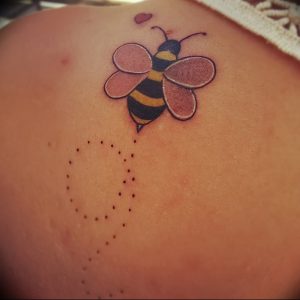 фото тату шмель от 29.07.2017 №016 - Tattoo bumblebee_tattoo-photo.ru