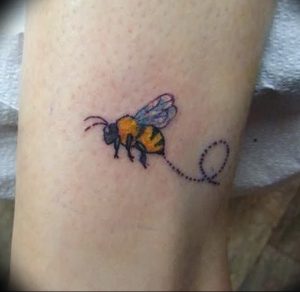 фото тату шмель от 29.07.2017 №033 - Tattoo bumblebee_tattoo-photo.ru