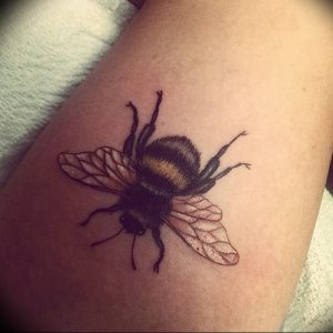 фото тату шмель от 29.07.2017 №038 - Tattoo bumblebee_tattoo-photo.ru