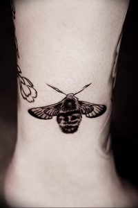 фото тату шмель от 29.07.2017 №050 - Tattoo bumblebee_tattoo-photo.ru