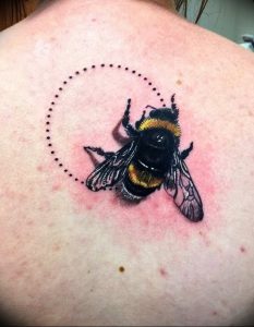 фото тату шмель от 29.07.2017 №073 - Tattoo bumblebee_tattoo-photo.ru