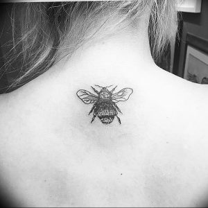 фото тату шмель от 29.07.2017 №080 - Tattoo bumblebee_tattoo-photo.ru