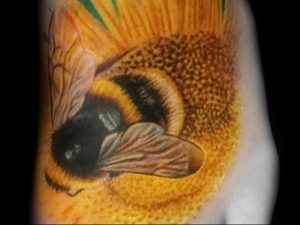 фото тату шмель от 29.07.2017 №084 - Tattoo bumblebee_tattoo-photo.ru