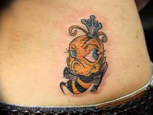 фото тату шмель от 29.07.2017 №085 - Tattoo bumblebee_tattoo-photo.ru