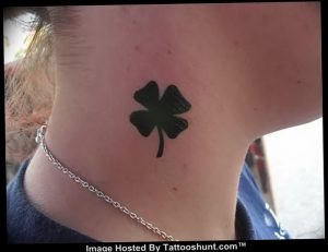 фото тату трилистник - клевер от 21.08.2017 №021 - Cloverleaf tattoo - tattoo-photo.ru