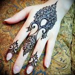 фото Рисунки мехенди на руке от 02.10.2017 №001 - mehendi on hand - tattoo-photo.ru