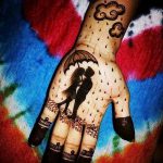 фото Рисунки мехенди на руке от 02.10.2017 №047 - mehendi on hand - tattoo-photo.ru