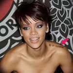 фото Тату Рианны от 30.09.2017 №011 - Rihanna Tattoo - tattoo-photo.ru