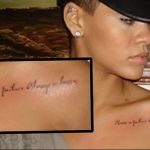 фото Тату Рианны от 30.09.2017 №053 - Rihanna Tattoo - tattoo-photo.ru