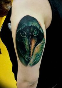 фото тату Чумной Доктор от 04.10.2017 №037 - tattoo Plague Doctor - tattoo-photo.ru
