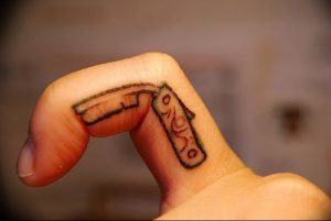 фото тату лезвие (опасная бритва) от 08.09.2017 №056 - tattoo dangerous razor