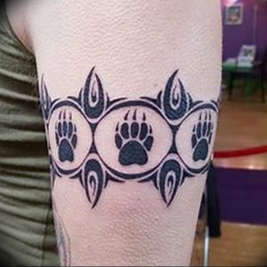 фото тату медвежья лапа от 30.09.2017 №005 - bear paw tattoo - tattoo-photo.ru