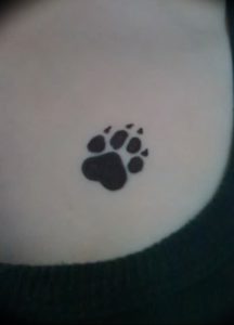 фото тату медвежья лапа от 30.09.2017 №085 - bear paw tattoo - tattoo-photo.ru