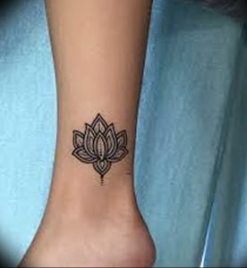 фото тату на щиколотке от 30.10.2017 №115 - ankle tattoo - tattoo-photo.ru