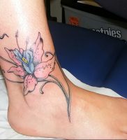 фото тату на щиколотке от 30.10.2017 №118 — ankle tattoo — tattoo-photo.ru