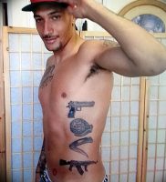 фото тату оружие от 05.09.2017 №108 — tattoo weapons — tattoo-photo.ru