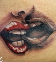 фото тату поцелуй от 22.09.2017 №018 — tattoo kiss — tattoo-photo.ru