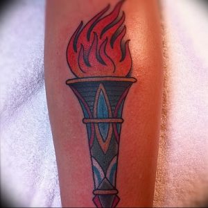 фото тату факел от 08.09.2017 №127 - tattoo torch - tattoo-photo.ru