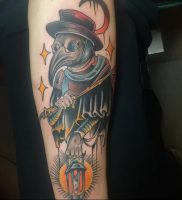 фото тату Чумной Доктор от 04.10.2017 №010 — tattoo Plague Doctor — tattoo-photo.ru