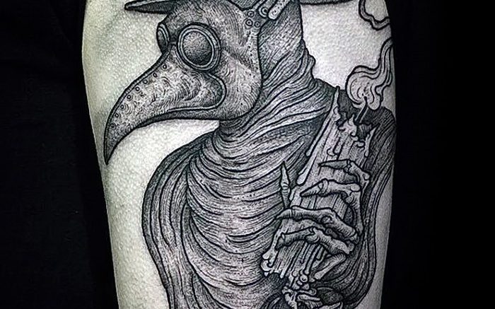 фото тату Чумной Доктор от 04.10.2017 №079 - tattoo Plague Doctor - tattoo-photo.ru