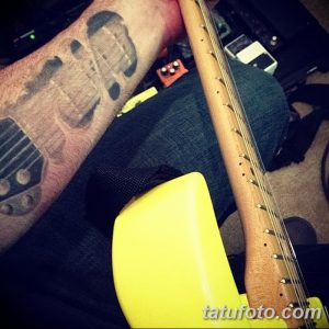 фото тату гитара от 03.09.2017 №050 - tattoo guitar - tatufoto.com