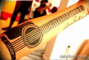 фото тату гитара от 03.09.2017 №132 - tattoo guitar - tatufoto.com