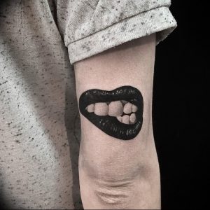 фото тату губы рисунок от 30.09.2017 №018 - tattoo lips drawing - tattoo-photo.ru